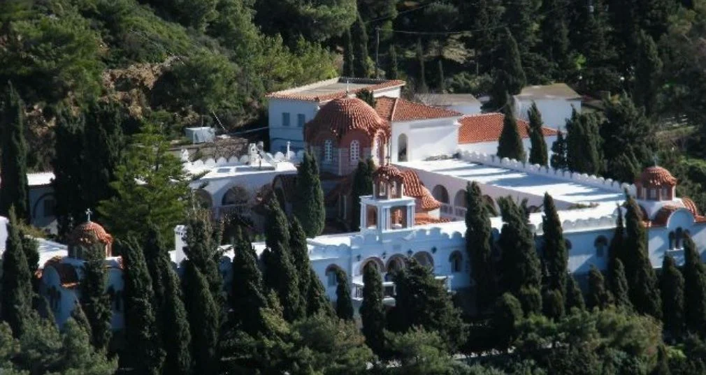 Ιερά Μονή Ευαγγελισμού της Θεοτόκου Oινούσσες